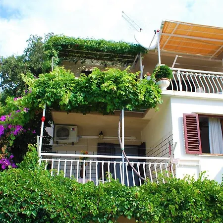 Nenad Apartment